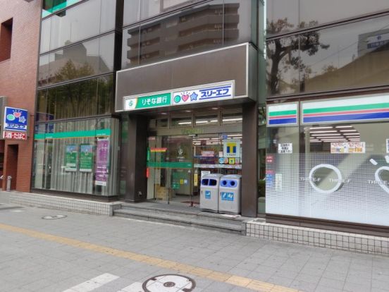 りそな銀行 鶴見支店の画像