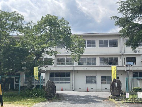 恵那市立長島小学校の画像