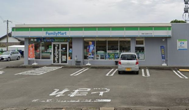 ファミリーマート 希望ヶ丘団地入口店の画像