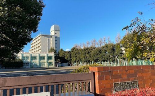 大田区立田園調布中学校の画像