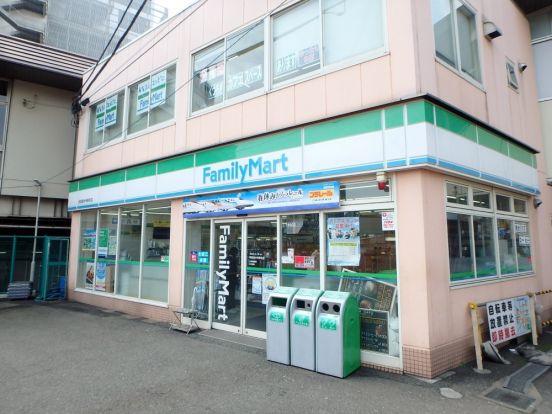 ファミリーマート　西武国分寺駅前店の画像