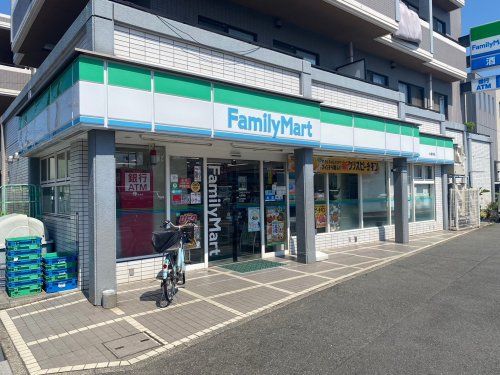 ファミリーマート 大森南店の画像