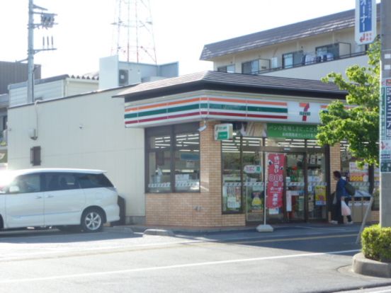 セブンイレブン 東川口駅南口店の画像