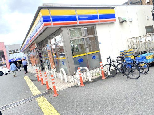 ミニストップ 寝屋川菅相塚町店の画像