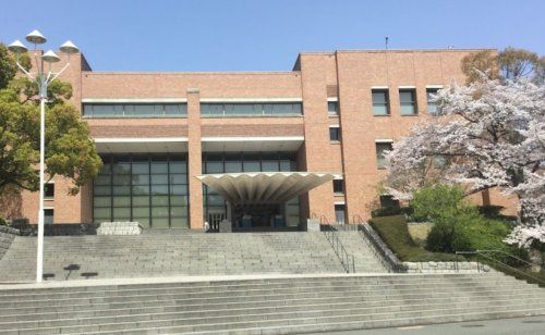 関西大学図書館の画像