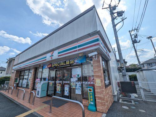 セブン-イレブン 所沢元町店の画像