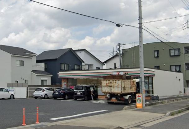 セブンイレブン春日井松河戸町店の画像