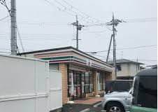 セブンイレブン 生駒有里町店の画像