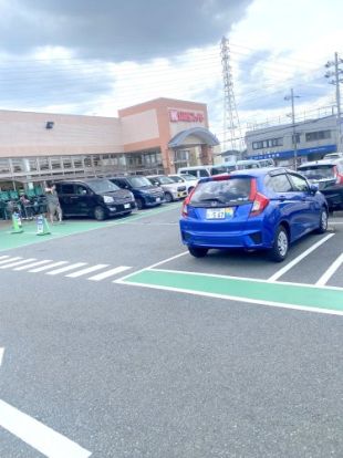 関西スーパー 倉治店の画像