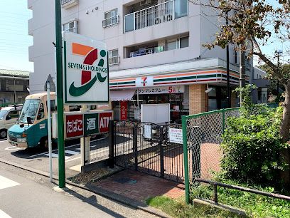 セブンイレブン 横浜妙蓮寺店の画像