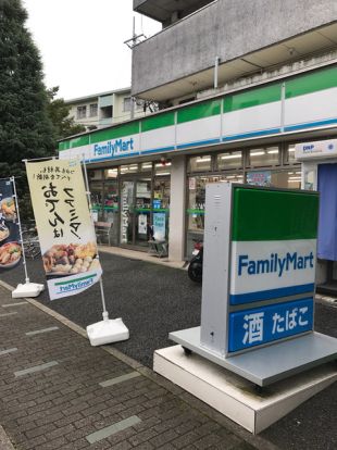 ファミリーマート 練馬高野台店の画像