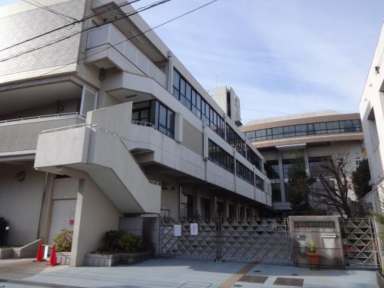 京都市立 西陣中央小学校の画像