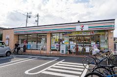 セブンイレブン 練馬春日町4丁目店の画像