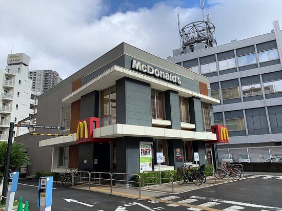 マクドナルド 15号鶴見店の画像