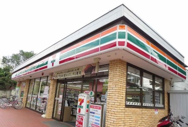 セブンイレブン 小金井東町3丁目店の画像