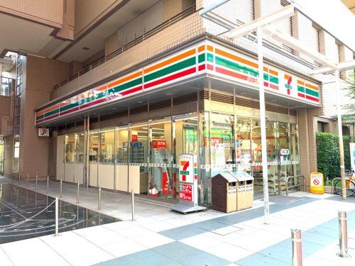 セブンイレブン 江東白河3丁目店の画像