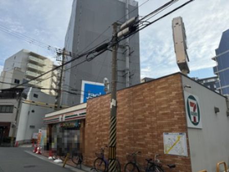 セブンイレブン 梅田万歳町店の画像