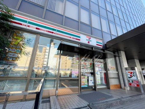 セブン-イレブン 横浜北幸店の画像