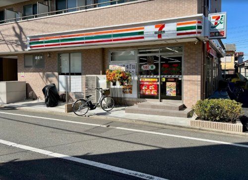 セブンイレブン 北区中十条3丁目店の画像