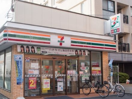 セブンイレブン 千住仲町店の画像