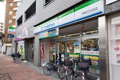 ファミリーマート 中野新江古田店の画像