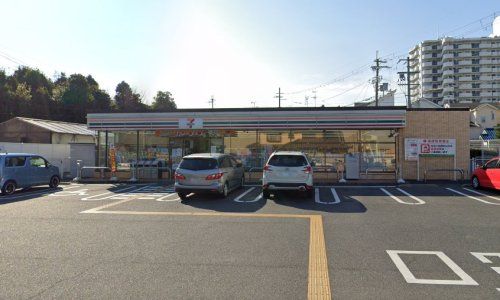 セブンイレブン 堺楢葉店の画像