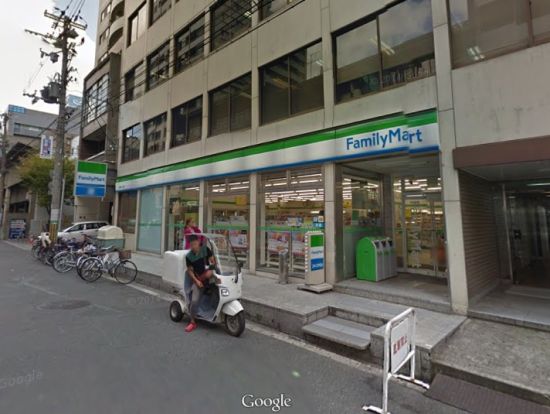 ファミリーマート南船場一丁目店の画像