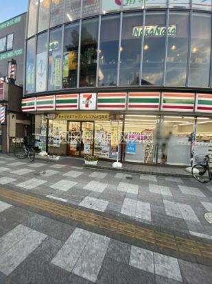 セブンイレブン 朝霞駅南口店の画像