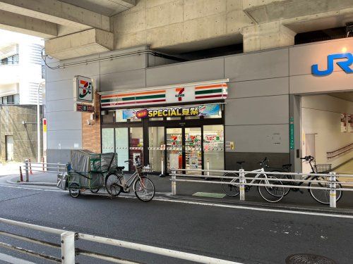 セブンイレブン JR鶴ヶ丘駅前店の画像