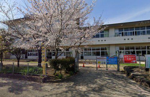 菊池市立隈府小学校の画像