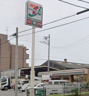 セブンイレブン 名古屋駒方町店の画像