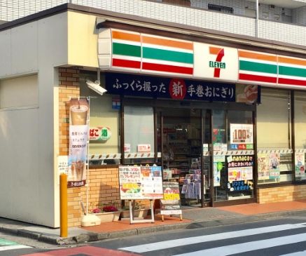 セブンイレブン 足立柳原2丁目店の画像