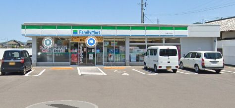 ファミリーマート 丸亀山北町店の画像