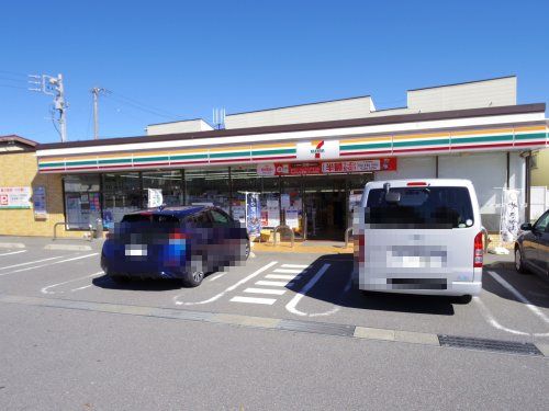 セブンイレブン 岡谷長地店の画像