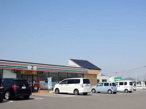 セブンイレブン 丸亀柞原町店の画像