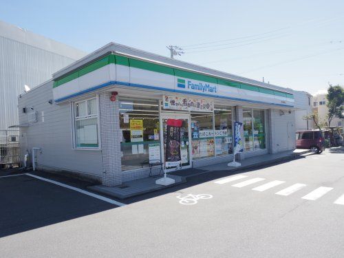 ファミリーマート 岡谷塚間町店の画像