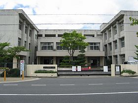 橿原市立畝傍東小学校の画像