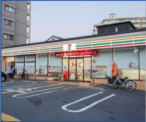 セブン-イレブン 西淀川税務署前店の画像