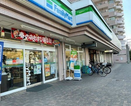 ファミリーマート 千住曙町店の画像