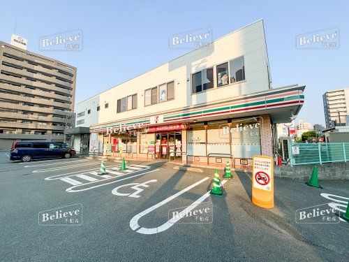 セブンイレブン 久留米通町店の画像