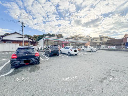 セブンイレブン 久留米上津町店の画像