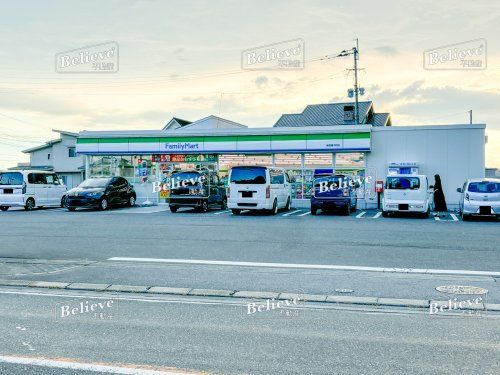 ファミリーマート 鳥栖藤木町店の画像