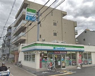 ファミリーマート 内代町二丁目店の画像