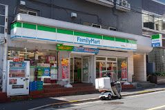 ファミリーマート 市谷田町店の画像