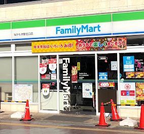 ファミリーマート なかもず駅北口店の画像