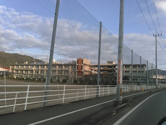 笠岡市立笠岡東中学校の画像