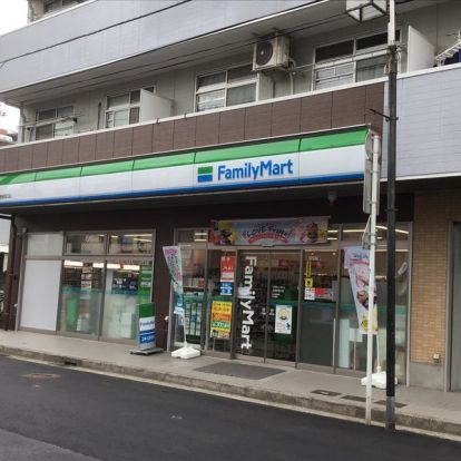 ファミリーマート 生麦店の画像