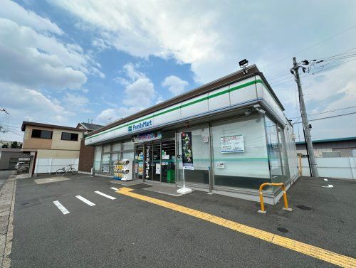 ファミリーマート 久我石原町店の画像