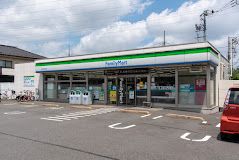 ファミリーマート 南大泉六丁目店の画像