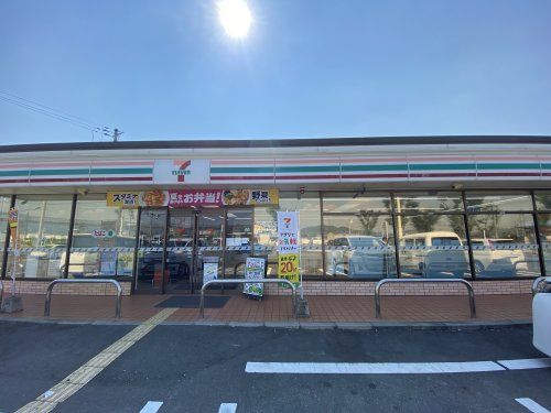 セブンイレブン 羽曳野西浦店の画像